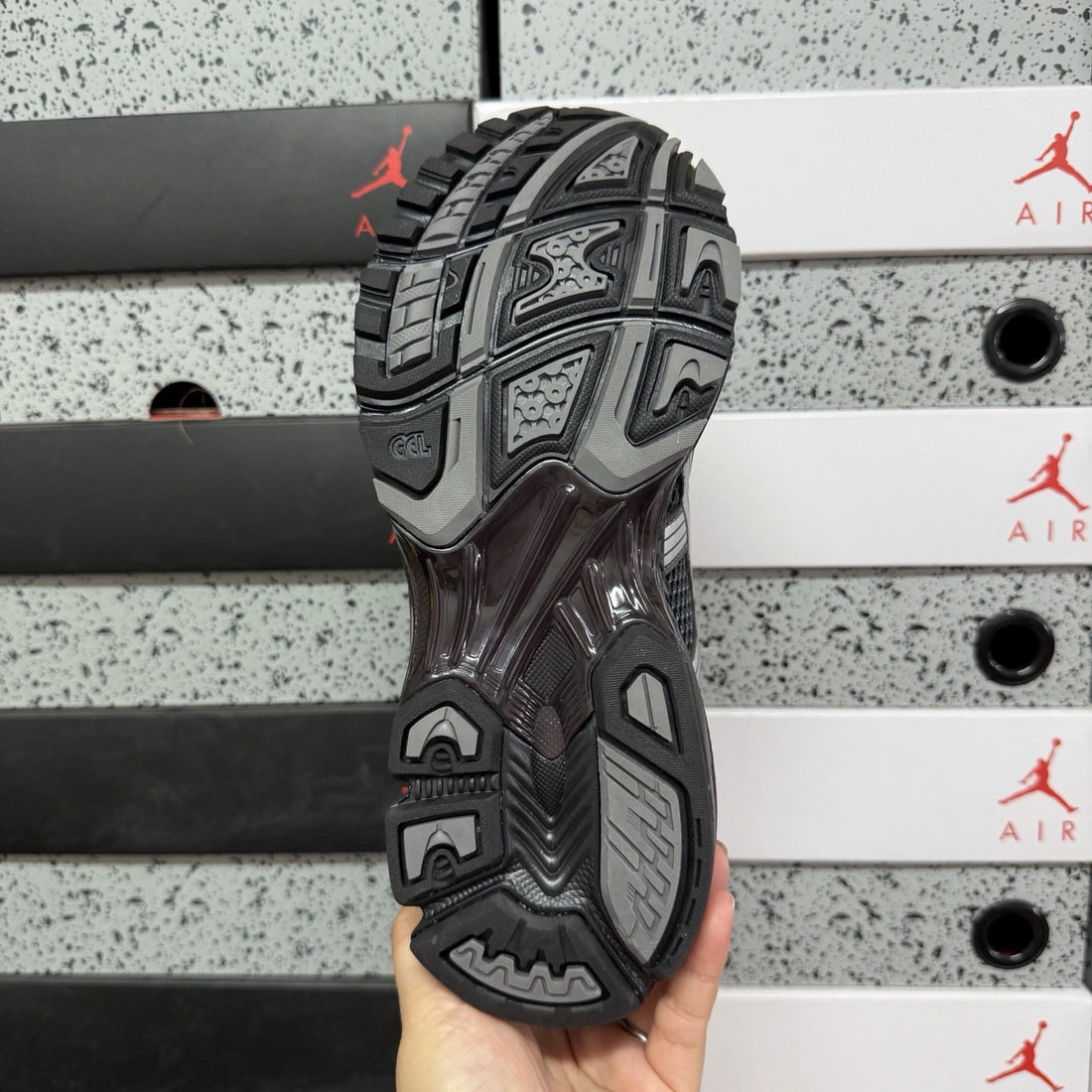 ASICS Gel-Kayano 14 Obsidian Grey Pure Silver