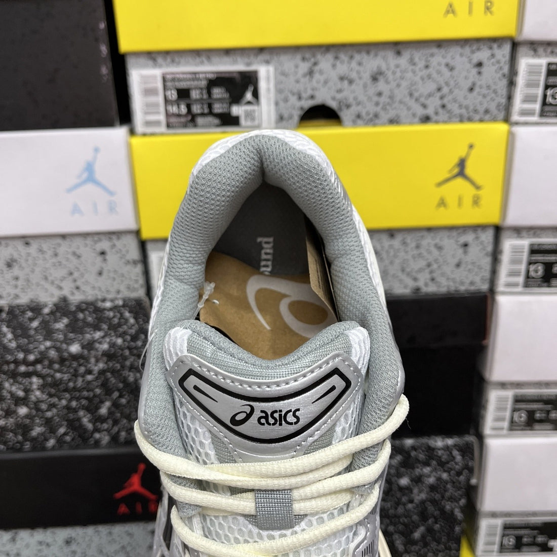 ASICS Gel-Kayano 14 Silver Black