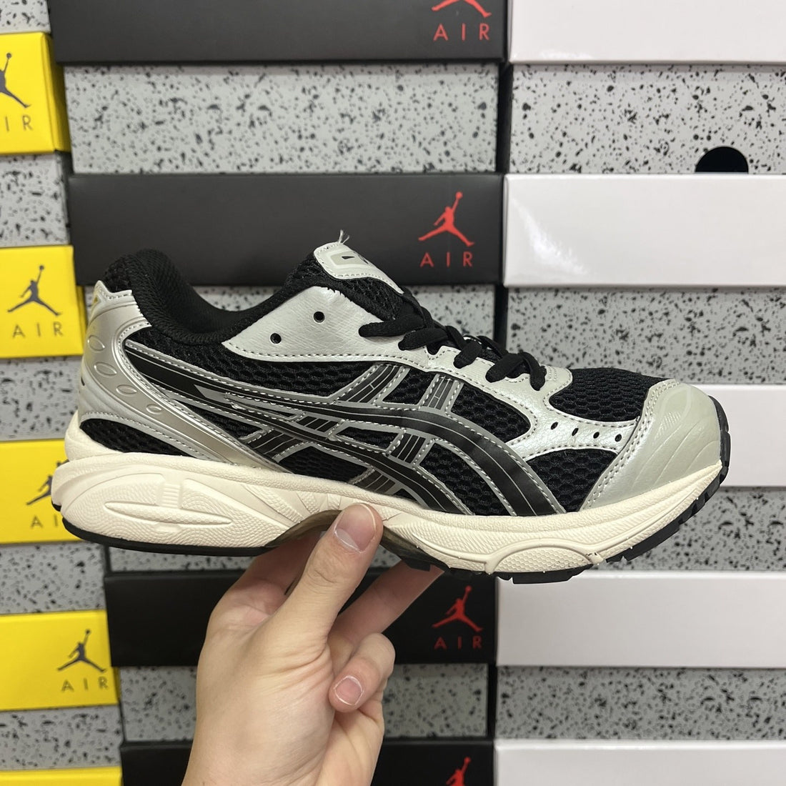ASICS Gel-Kayano 14 Silver Grey