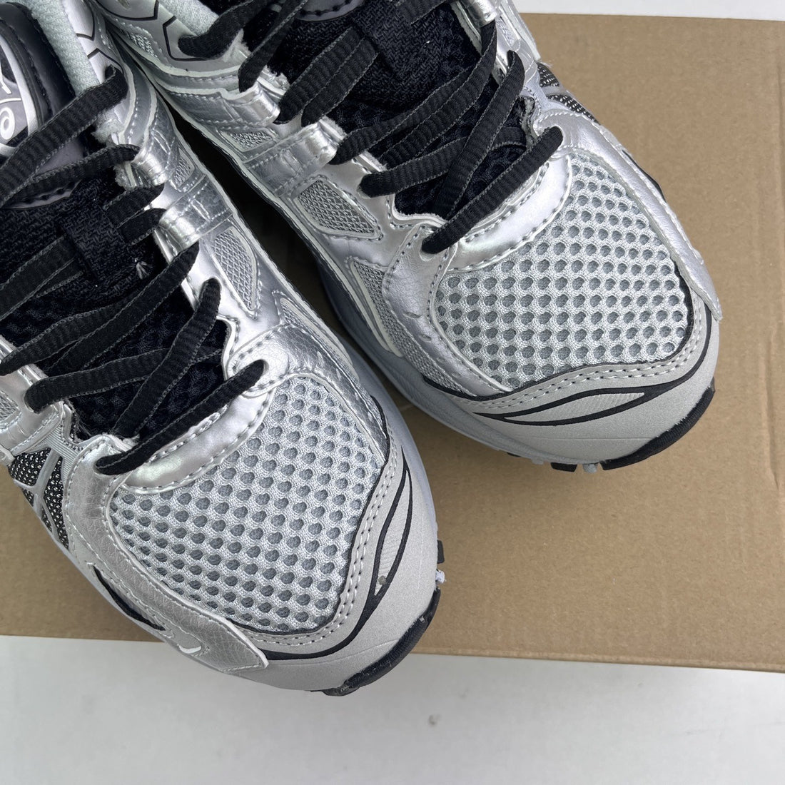 ASICS Gel-Kayano Legacy Pure Silver