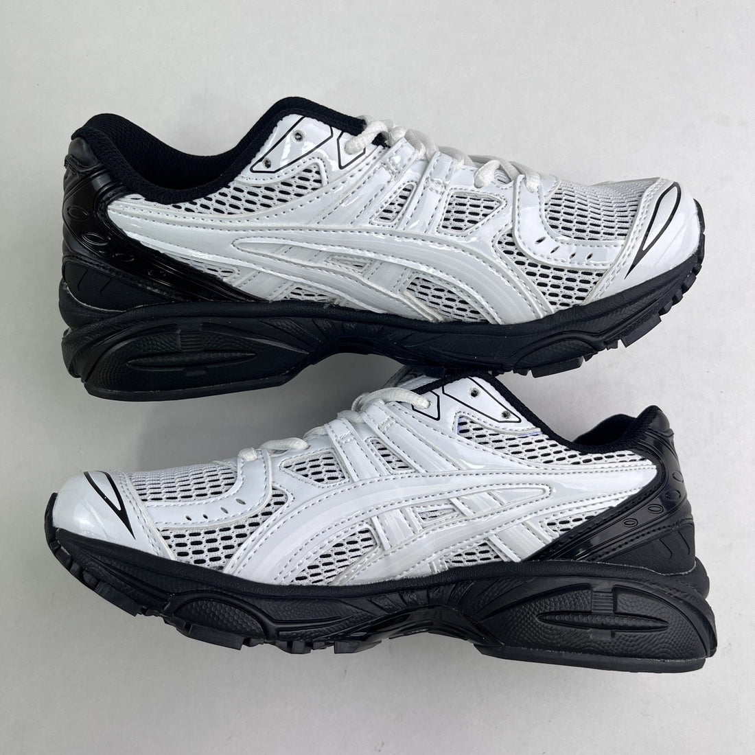 ASICS Gel-Kayano Legacy White Black