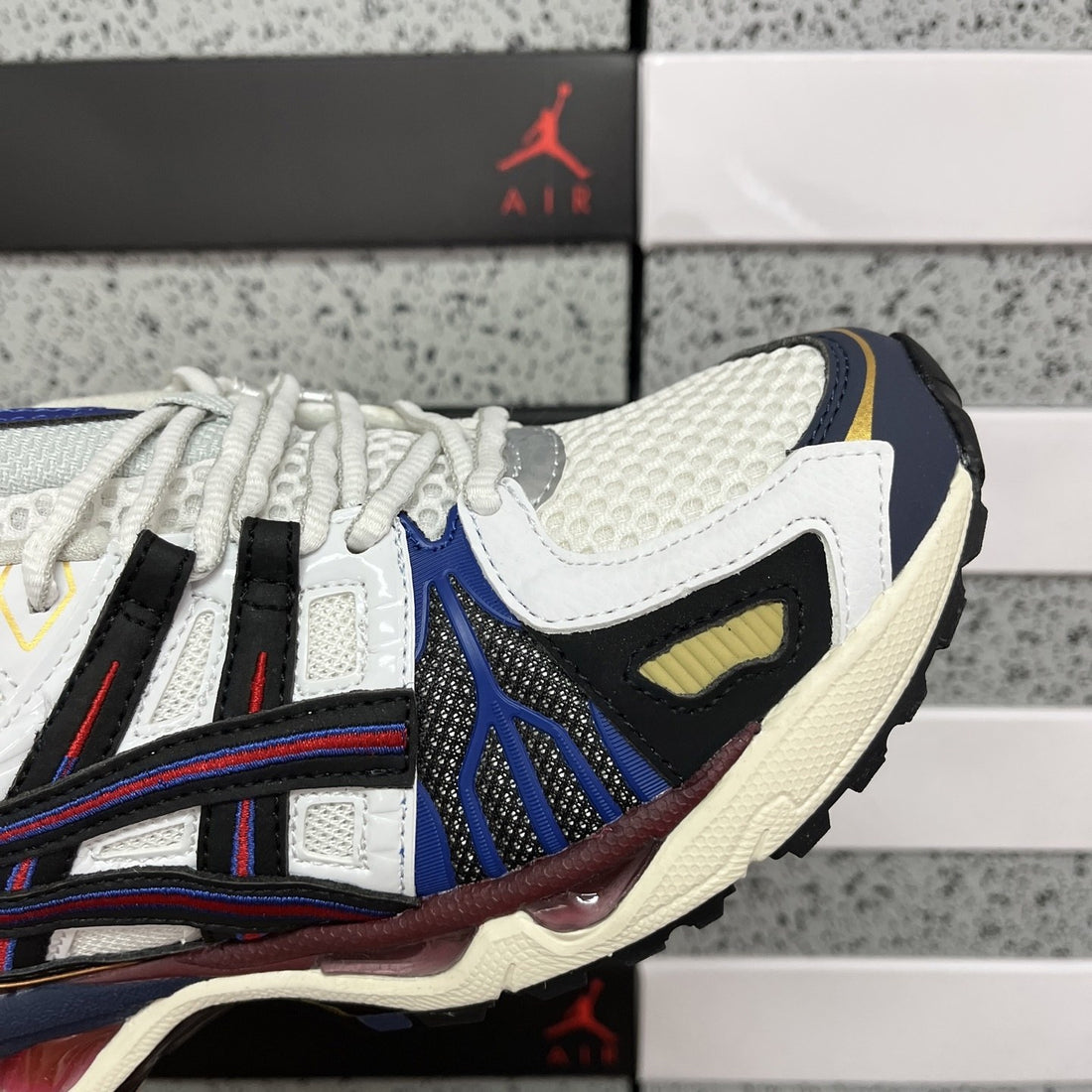 ASICS Gel-Kayano Legacy White Burgundy