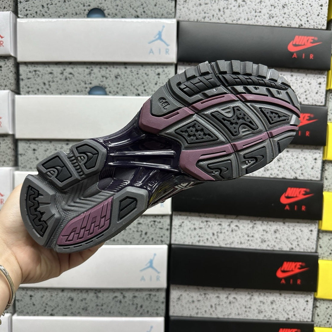 ASICS Gel-Nimbus 10.1 Black Burgundy