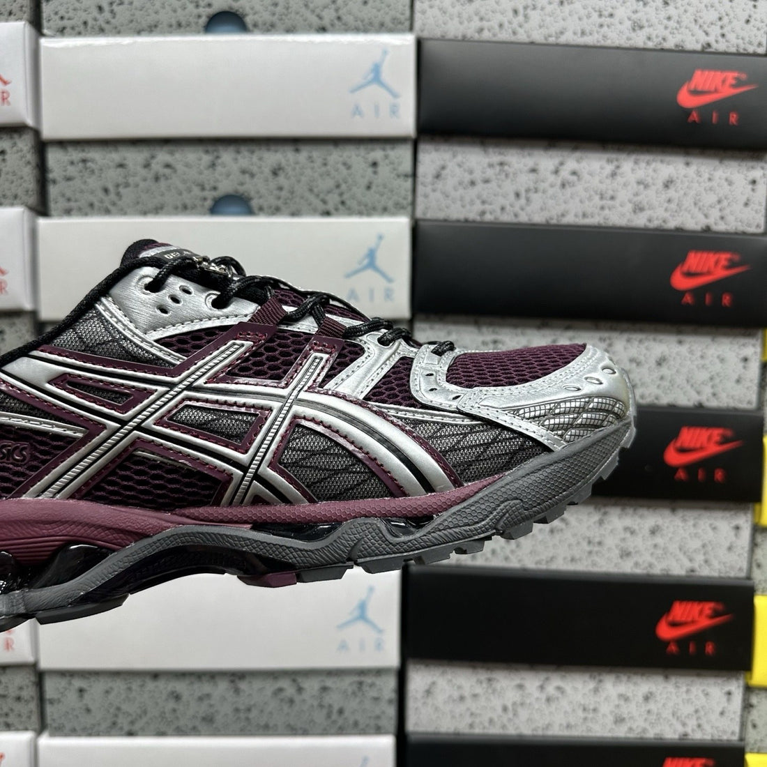 ASICS Gel-Nimbus 10.1 Black Burgundy