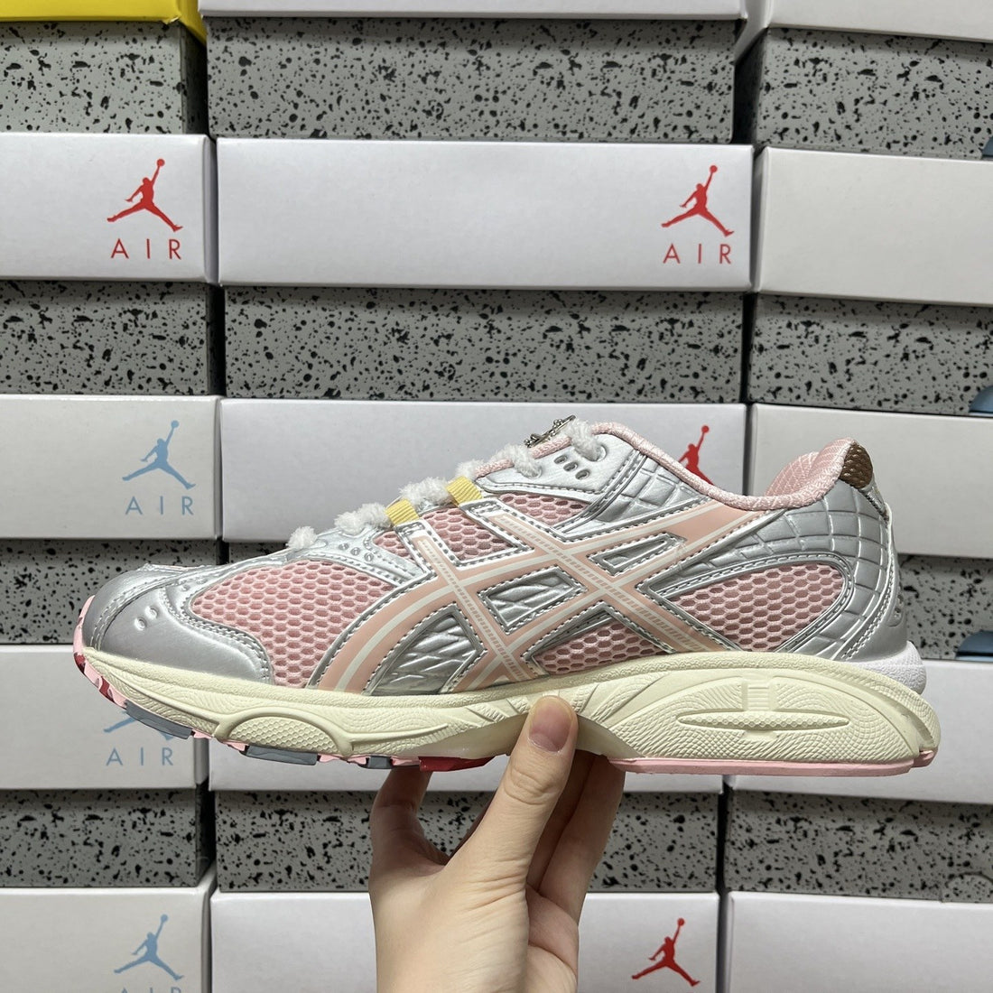 ASICS Gel-Nimbus 10.1 Pink Cream