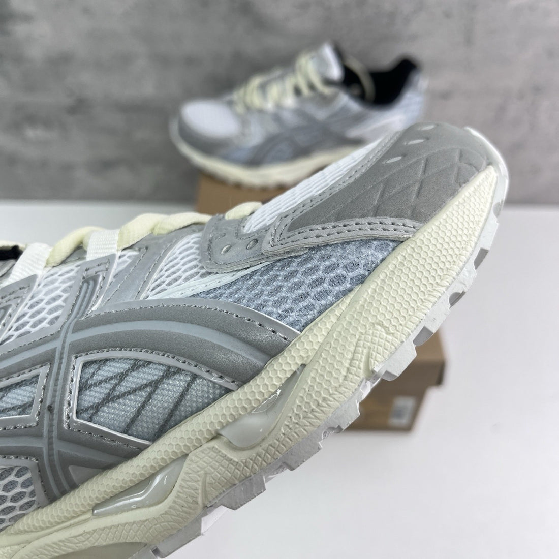 ASICS Gel-Nimbus 10.1 Silver Cream