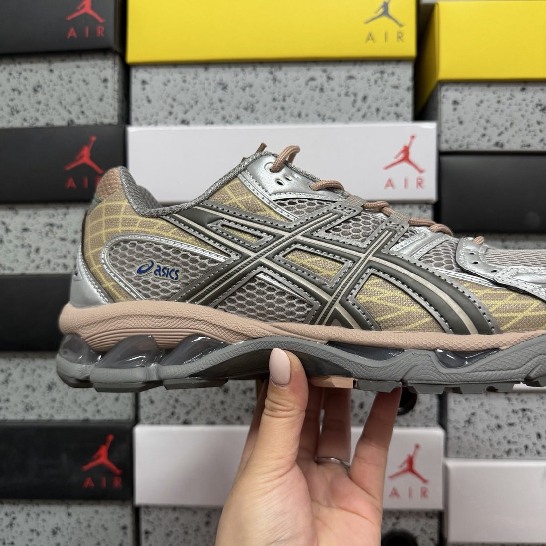 ASICS Gel-Nimbus 10.1 Tan Rose