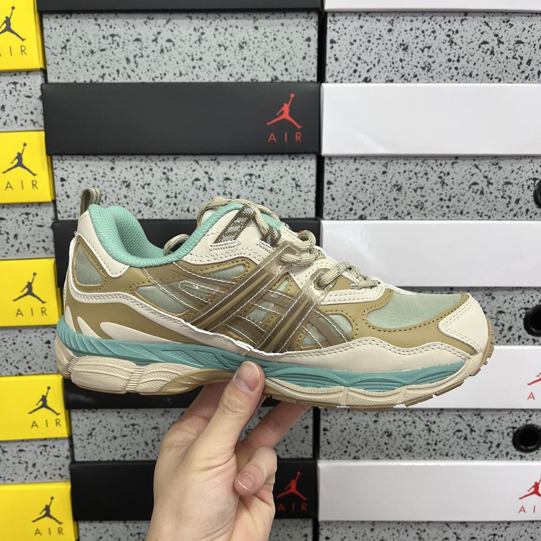 ASICS Gel-NYC Beige Teal