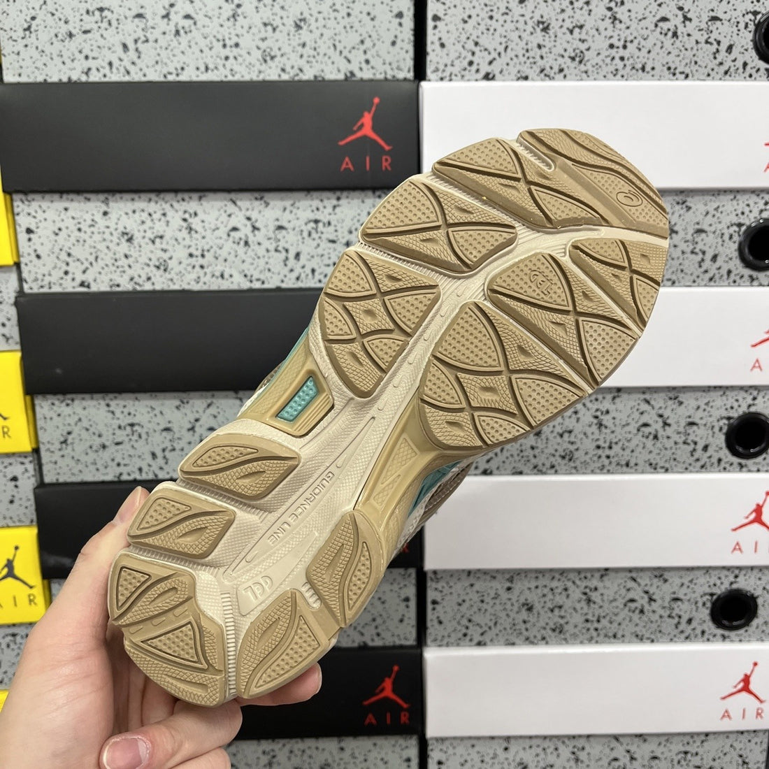 ASICS Gel-NYC Beige Teal