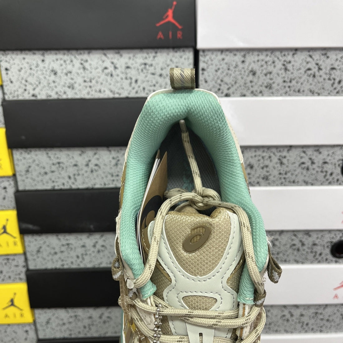 ASICS Gel-NYC Beige Teal