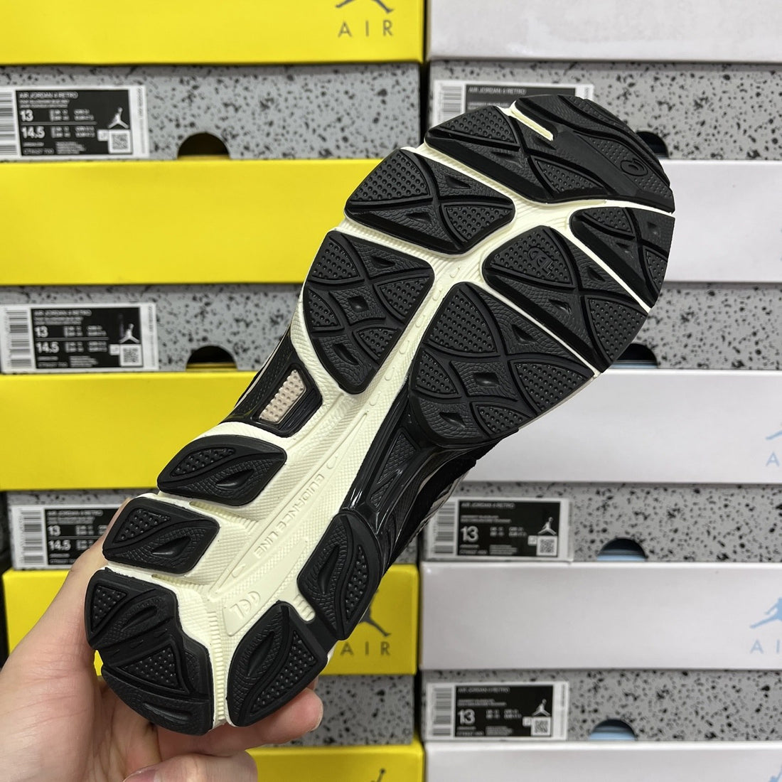 ASICS Gel-NYC Black Cream