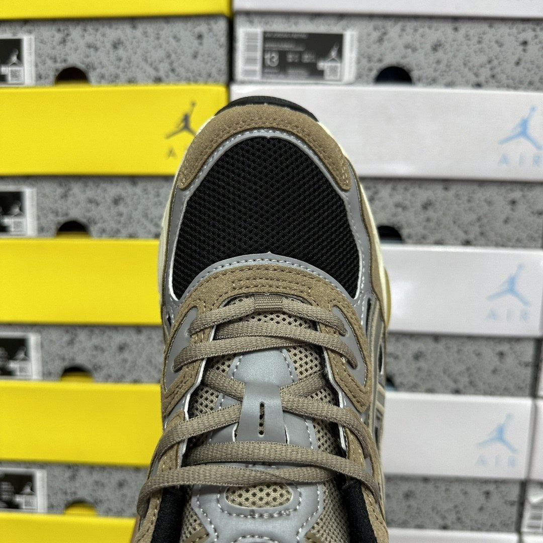 ASICS Gel-NYC Black Greige