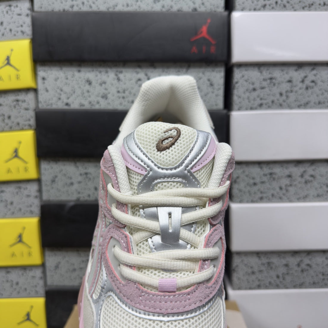 ASICS Gel-NYC Concrete Barely Rose