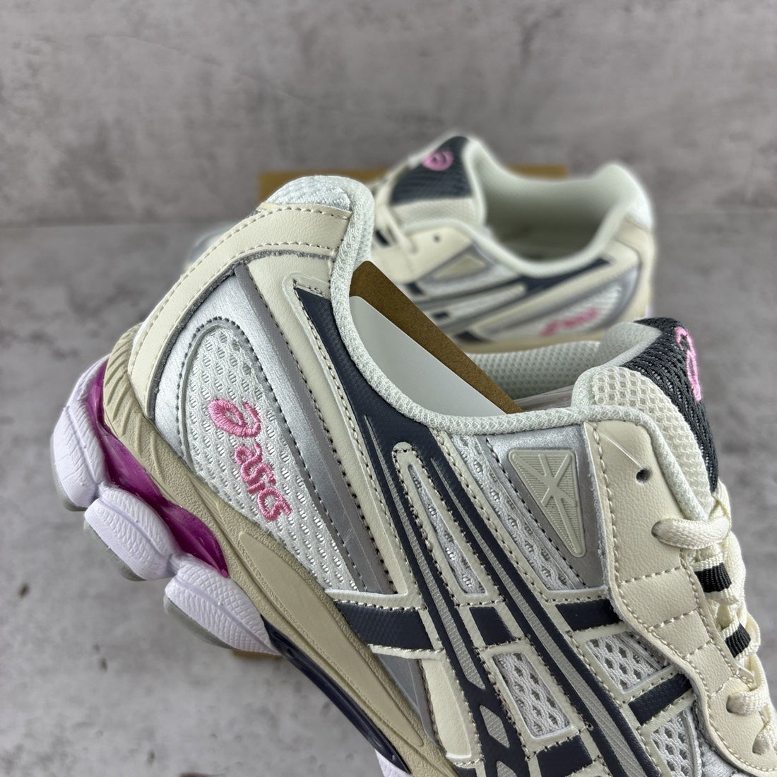 ASICS Gel-NYC Cream Carbon