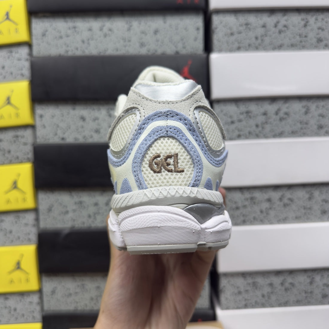 ASICS Gel-NYC Cream Cloud Grey