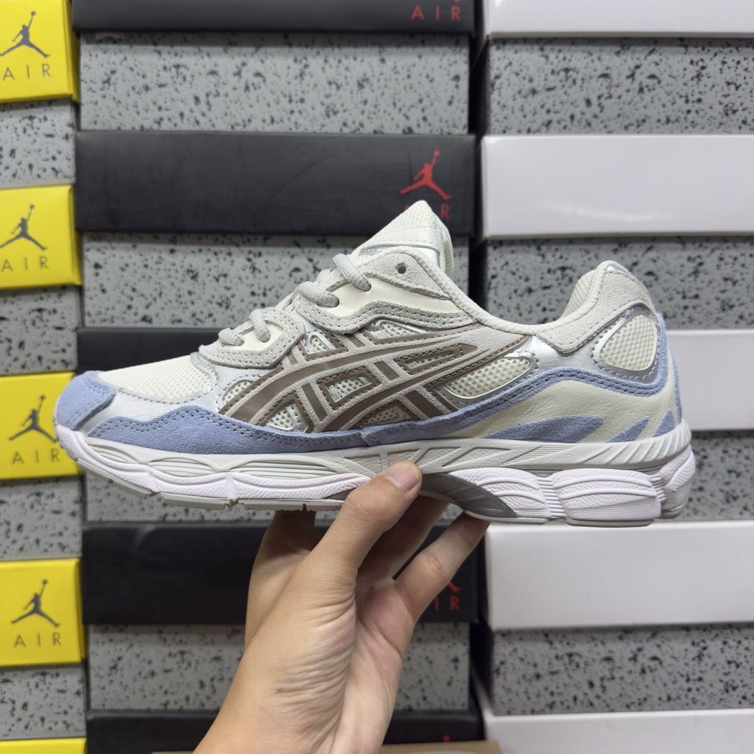 ASICS Gel-NYC Cream Cloud Grey