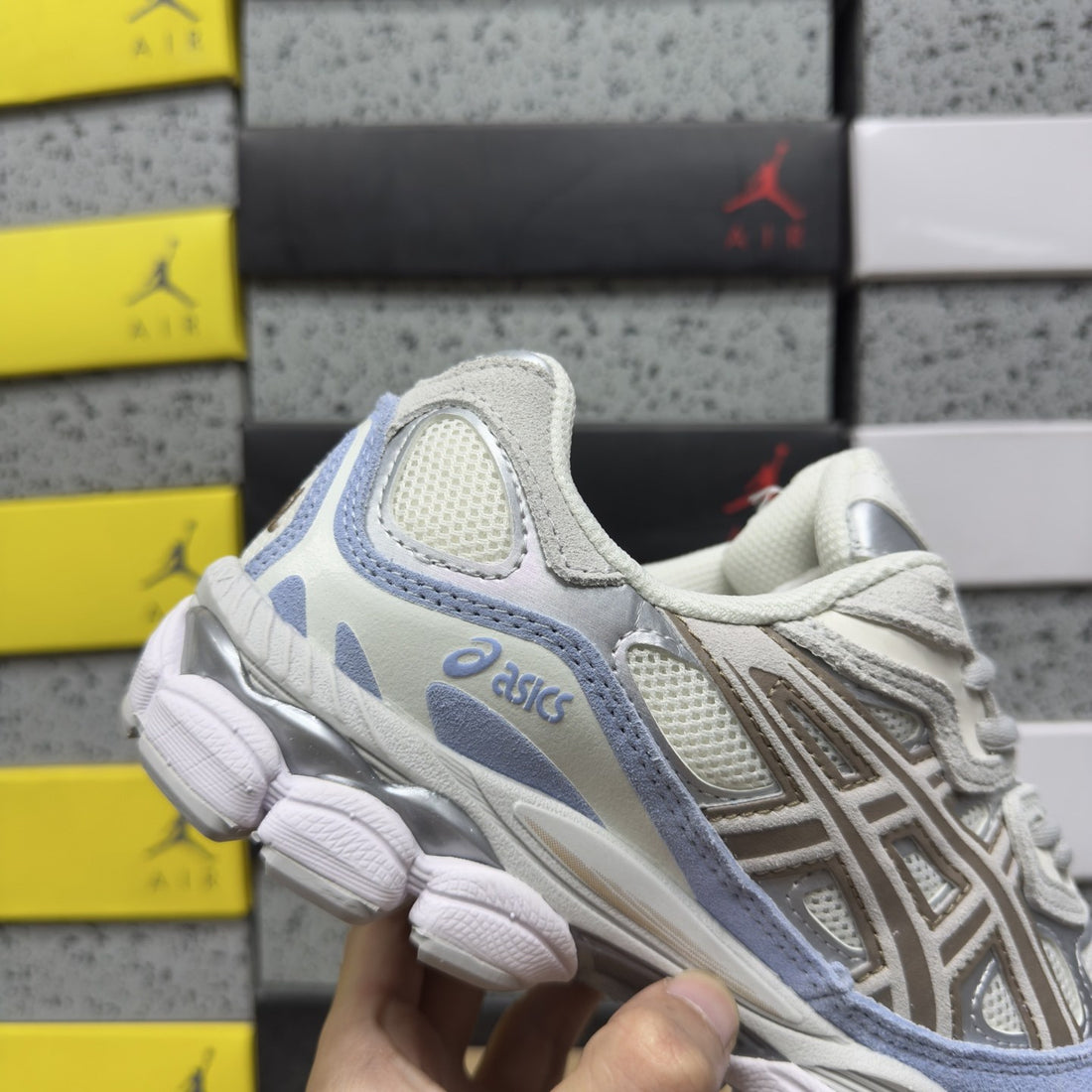 ASICS Gel-NYC Cream Cloud Grey