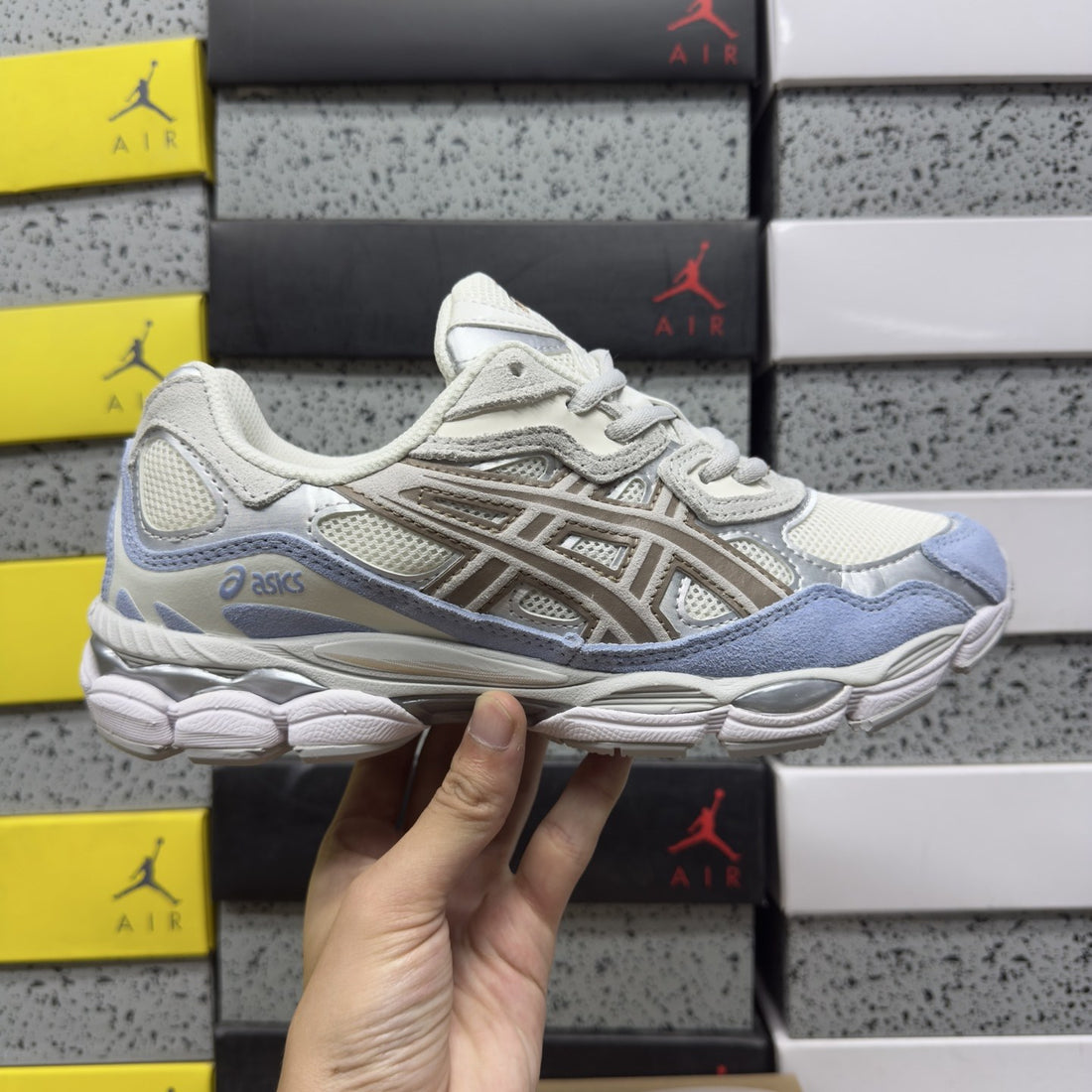 ASICS Gel-NYC Cream Cloud Grey