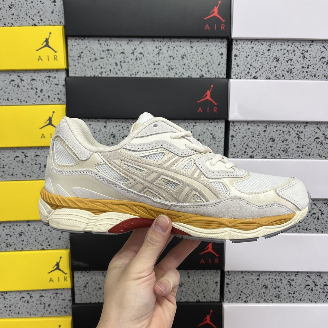 ASICS Gel-NYC Cream Gold