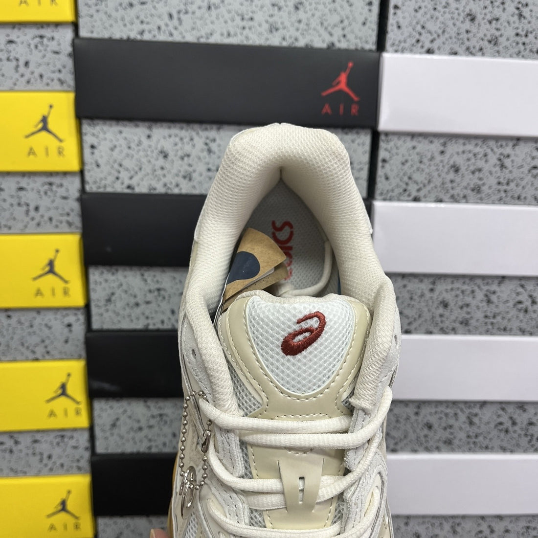 ASICS Gel-NYC Cream Gold