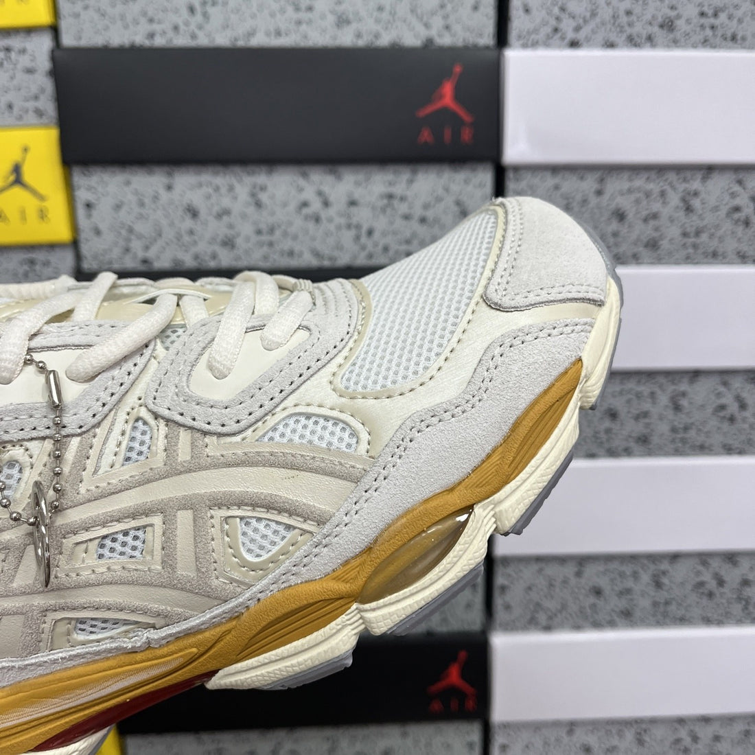 ASICS Gel-NYC Cream Gold