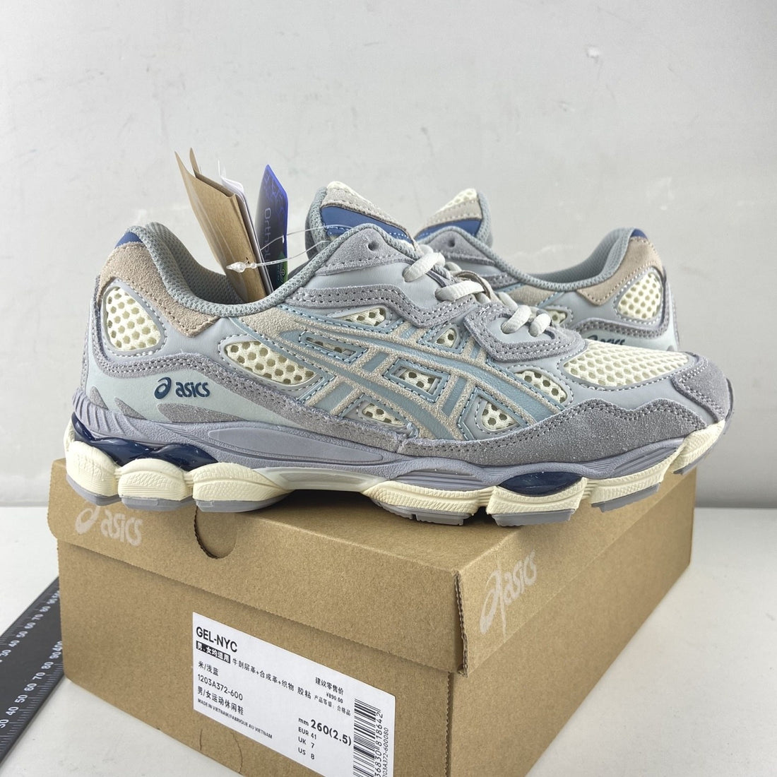 ASICS Gel-NYC Cream Light Blue