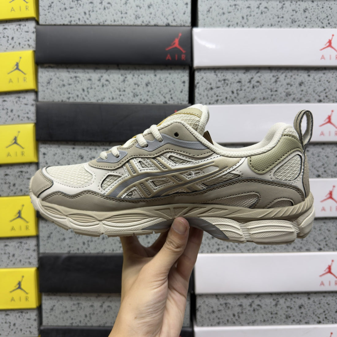 ASICS Gel-NYC Cream Taupe