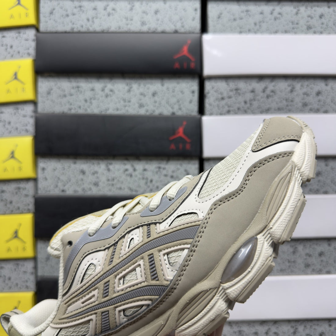 ASICS Gel-NYC Cream Taupe