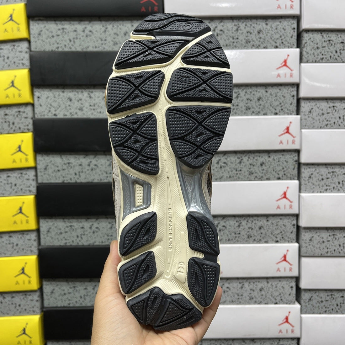 ASICS Gel-NYC Dark Brown Cream