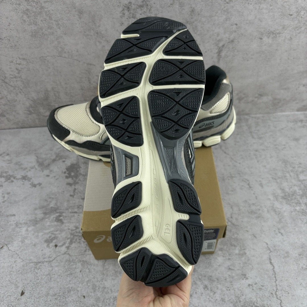 ASICS Gel-NYC Grey Beige