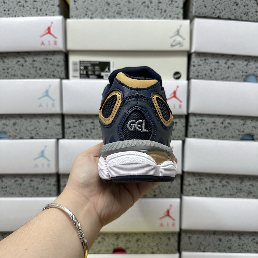ASICS Gel-NYC Navy Gold
