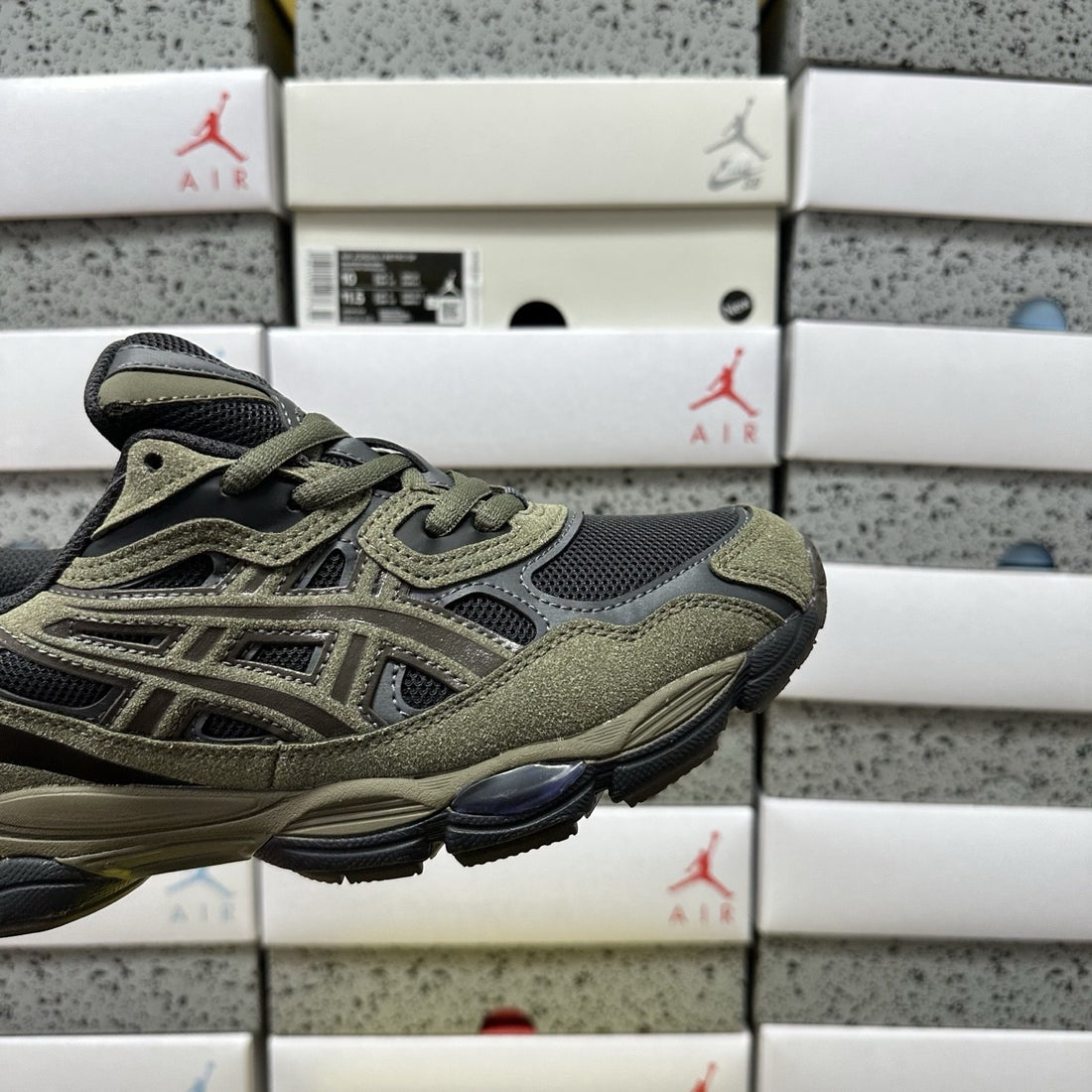 ASICS Gel-NYC Olive Black