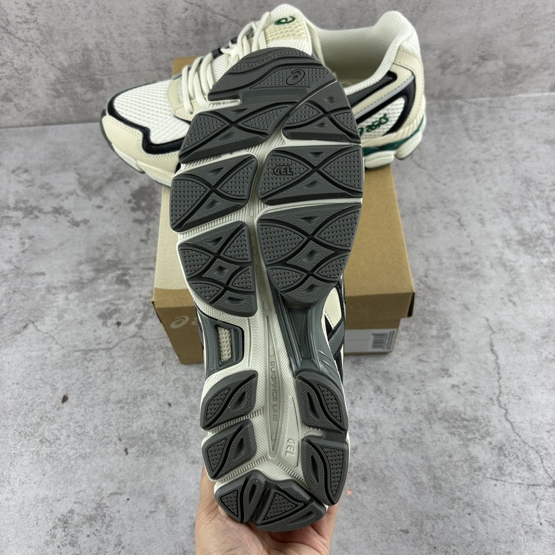 ASICS Gel-NYC Pale Oak Truffle Grey