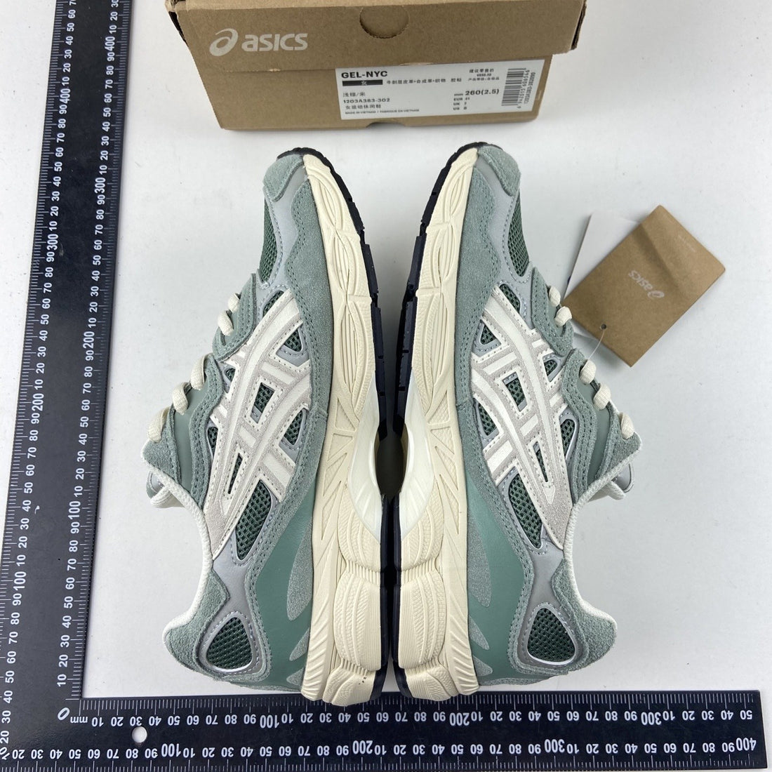 ASICS Gel-NYC Sage Green