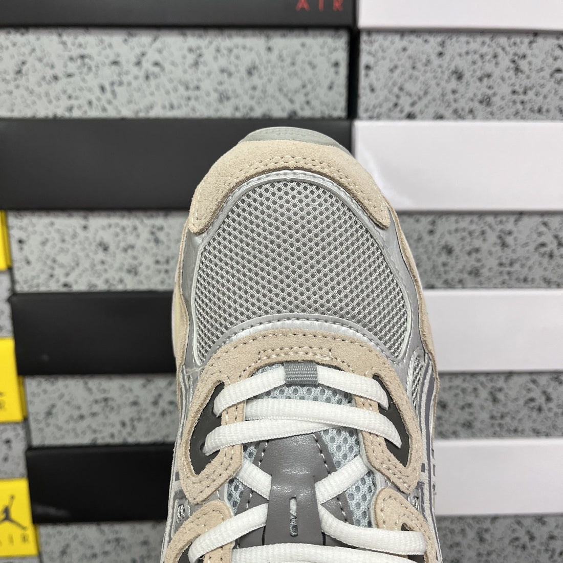 ASICS Gel-NYC Sand Grey