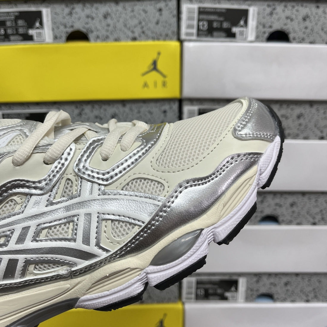ASICS Gel-NYC Silver Yellow