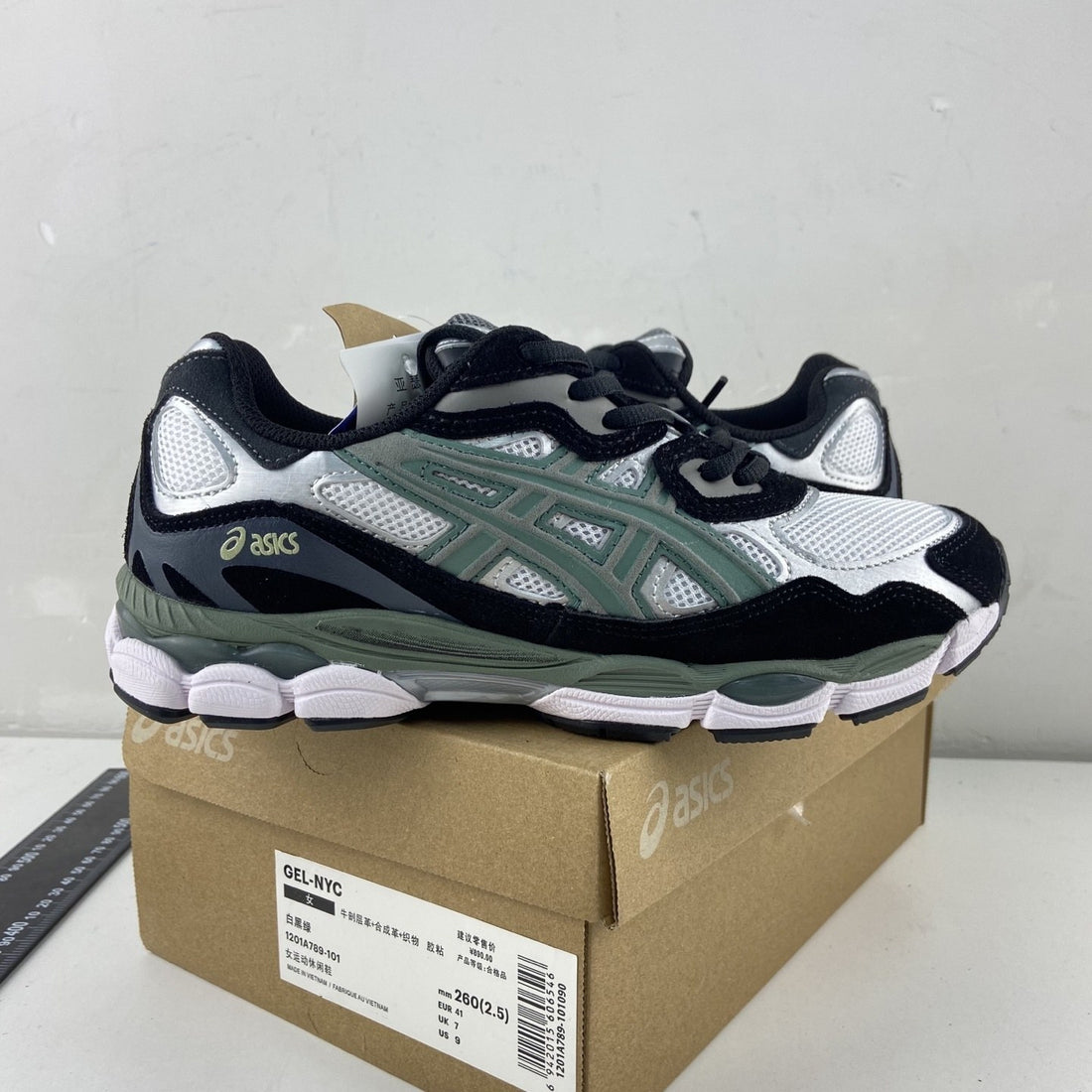 ASICS Gel-NYC White Black Green