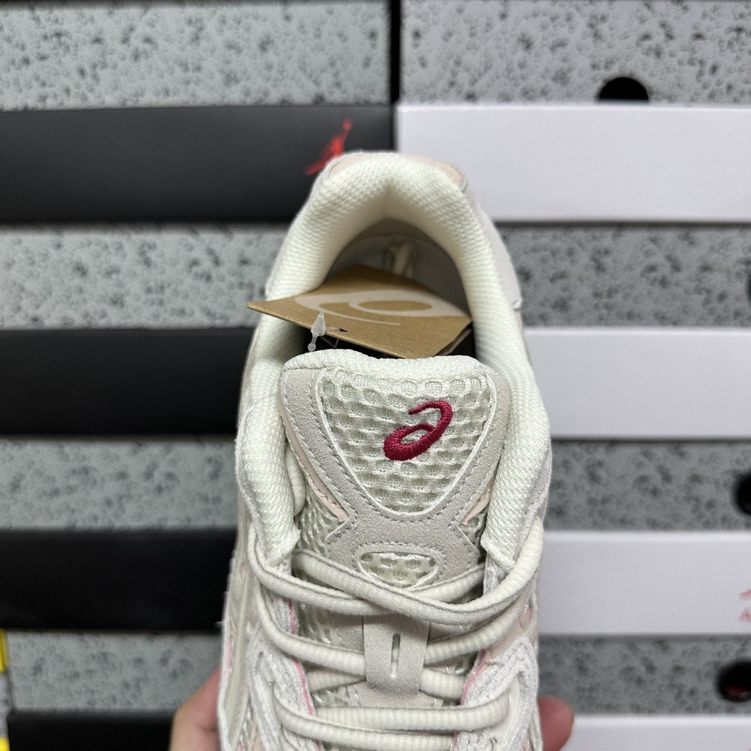 ASICS Gel-NYC White Plum