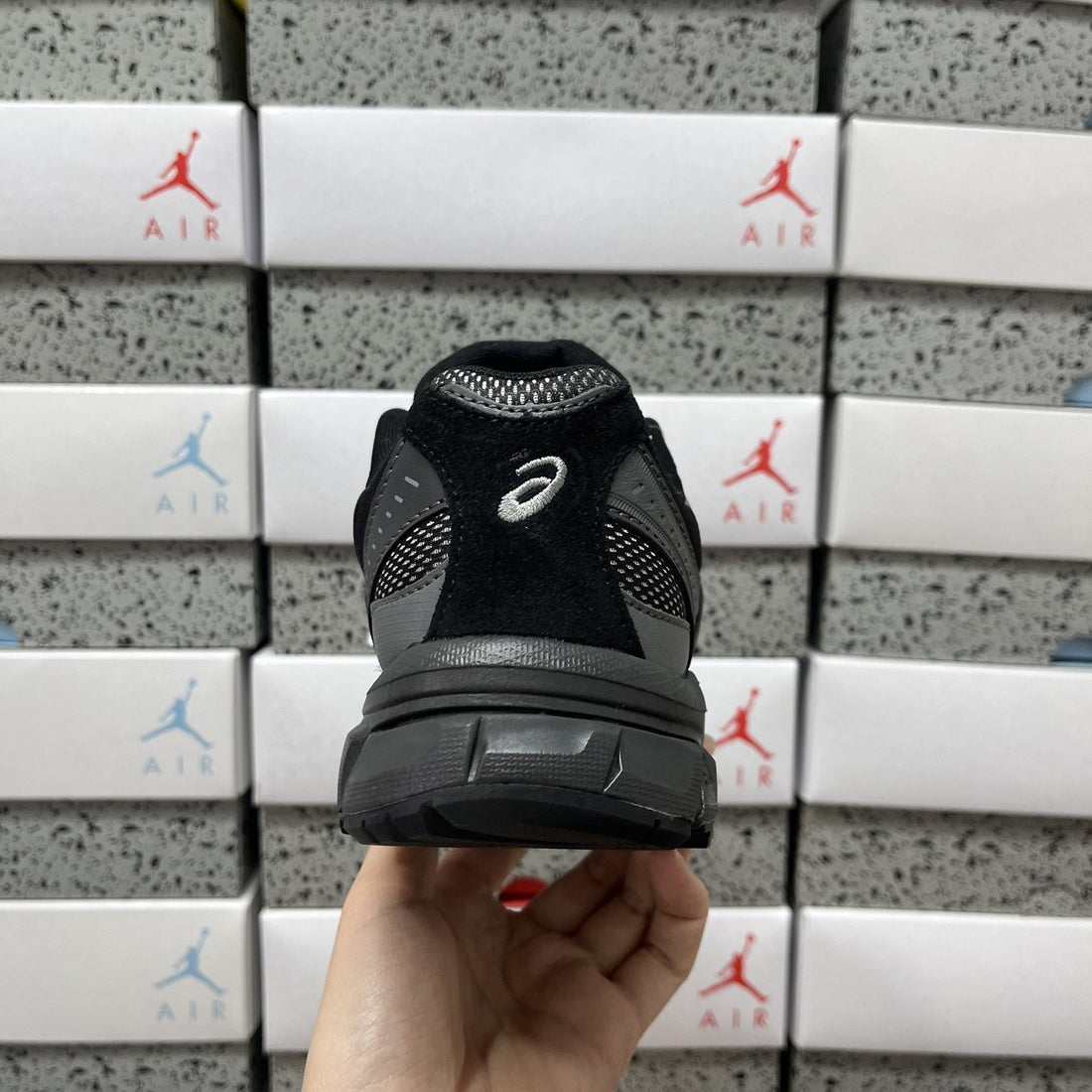 ASICS Gel-Sonoma TR62 Black Graphite Grey