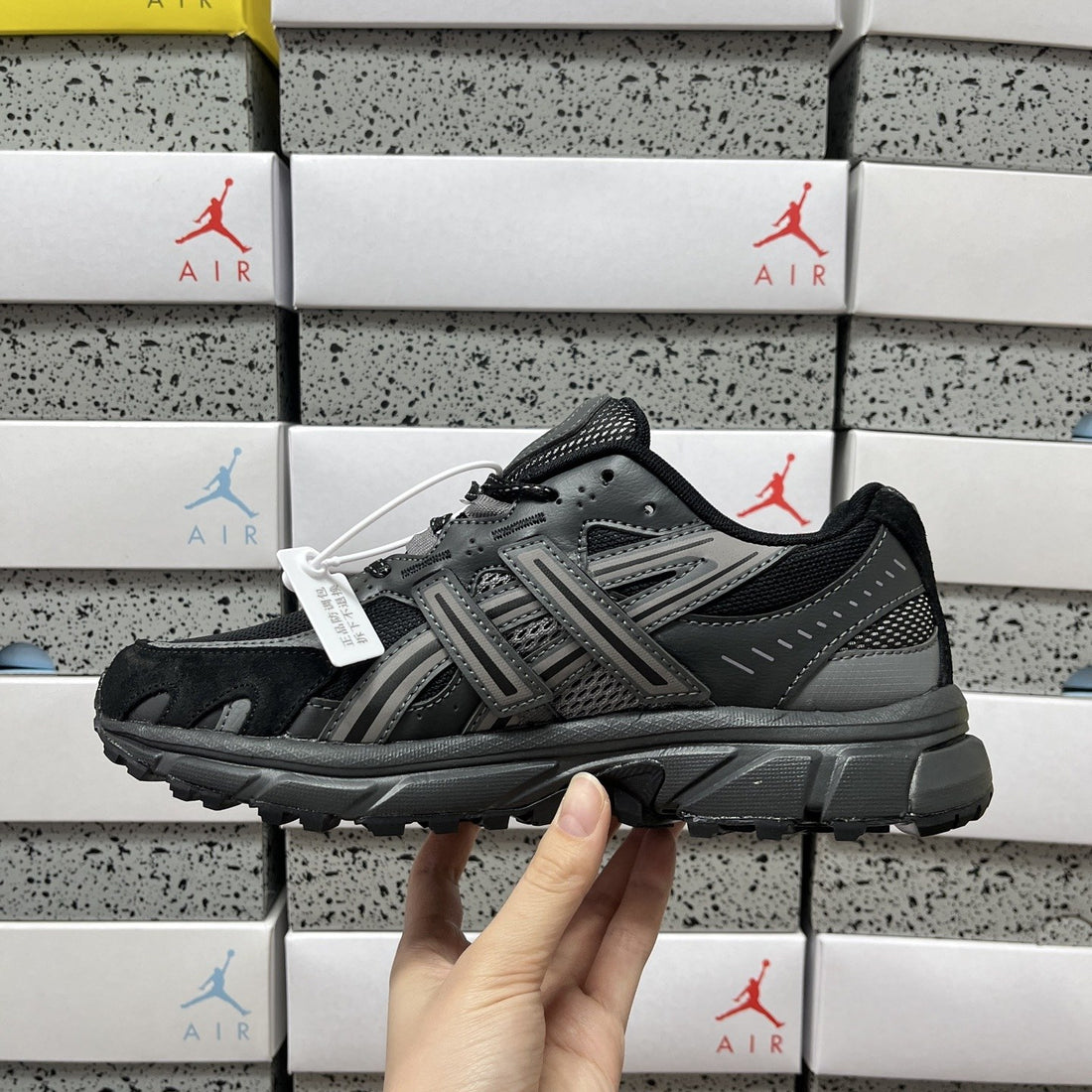 ASICS Gel-Sonoma TR62 Black Graphite Grey