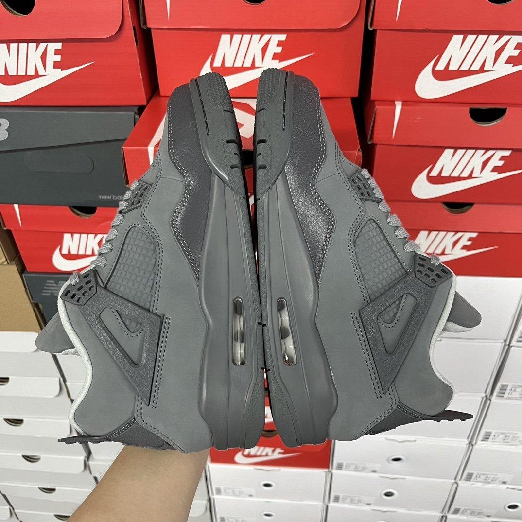 KAWS x Air Jordan 4 Cool Grey