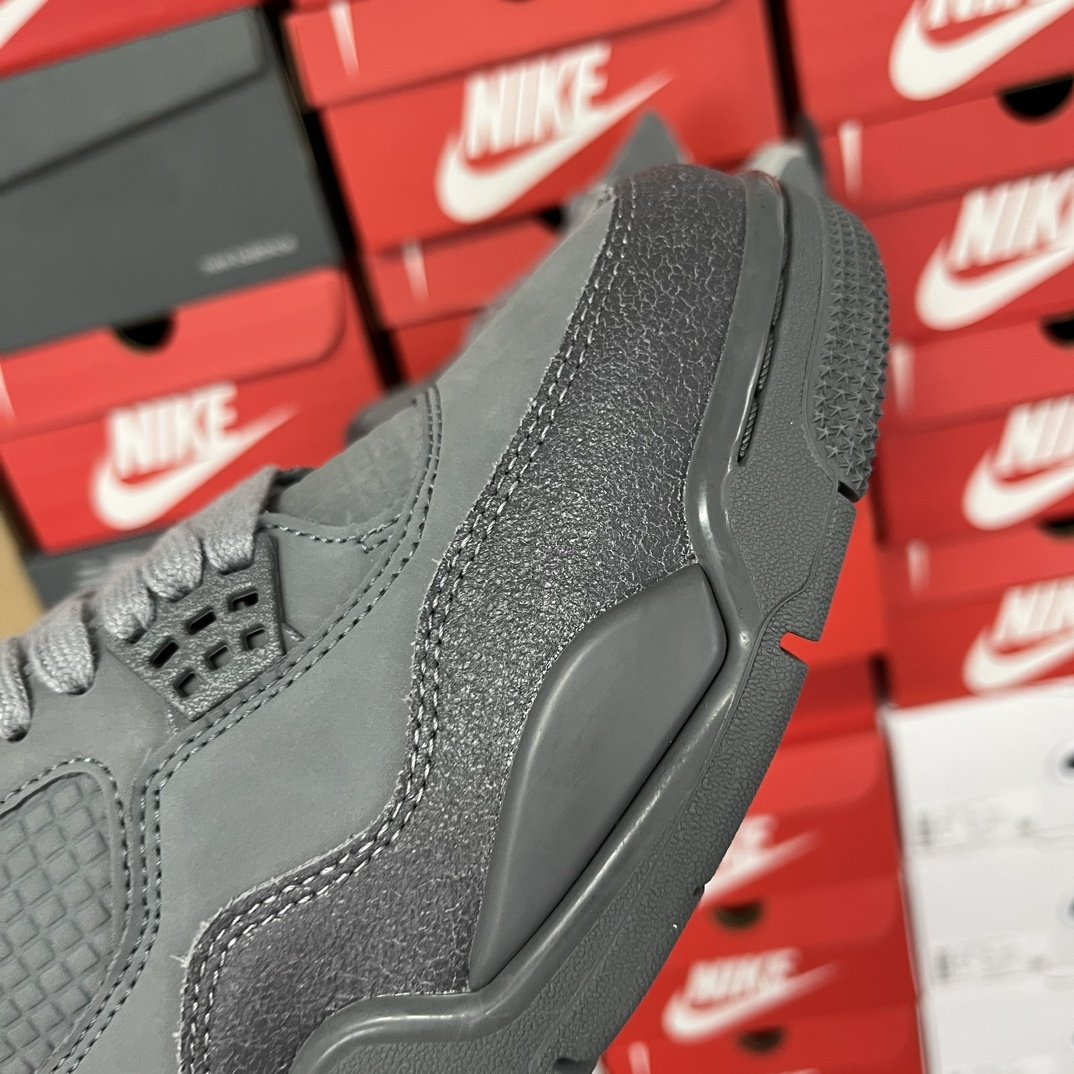 KAWS x Air Jordan 4 Cool Grey