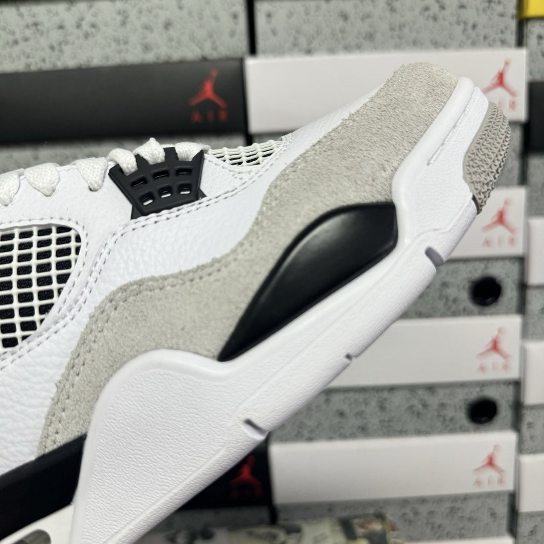 Air Jordan 4 Retro Military Black