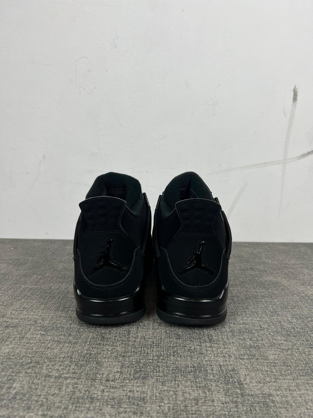 AJ4 Black Cat