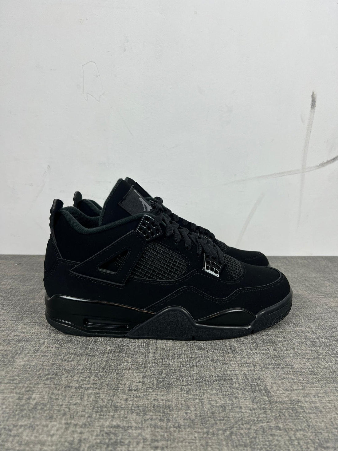AJ4 Black Cat