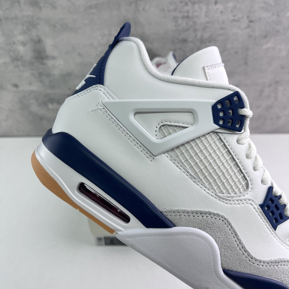 SB x Air Jordan 4 Navy
