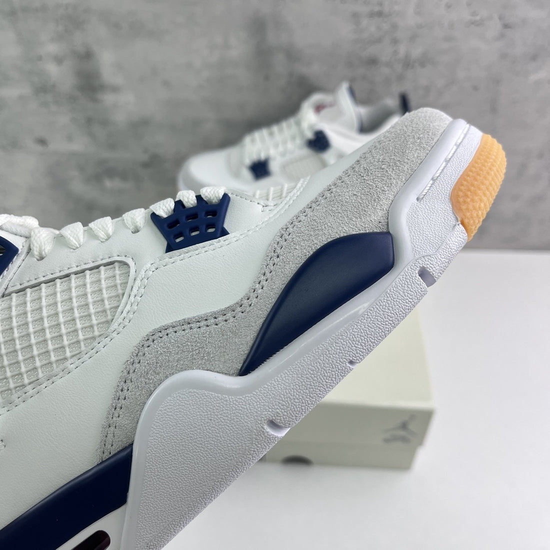 SB x Air Jordan 4 Navy