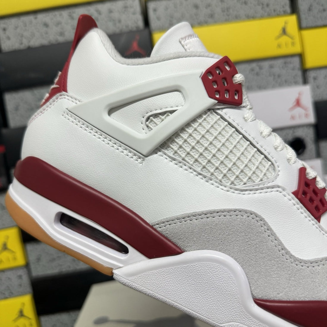 Air Jordan 4 Retro SB Red
