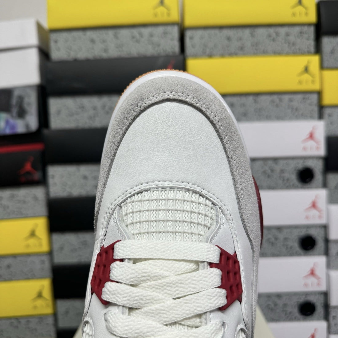 Air Jordan 4 Retro SB Red