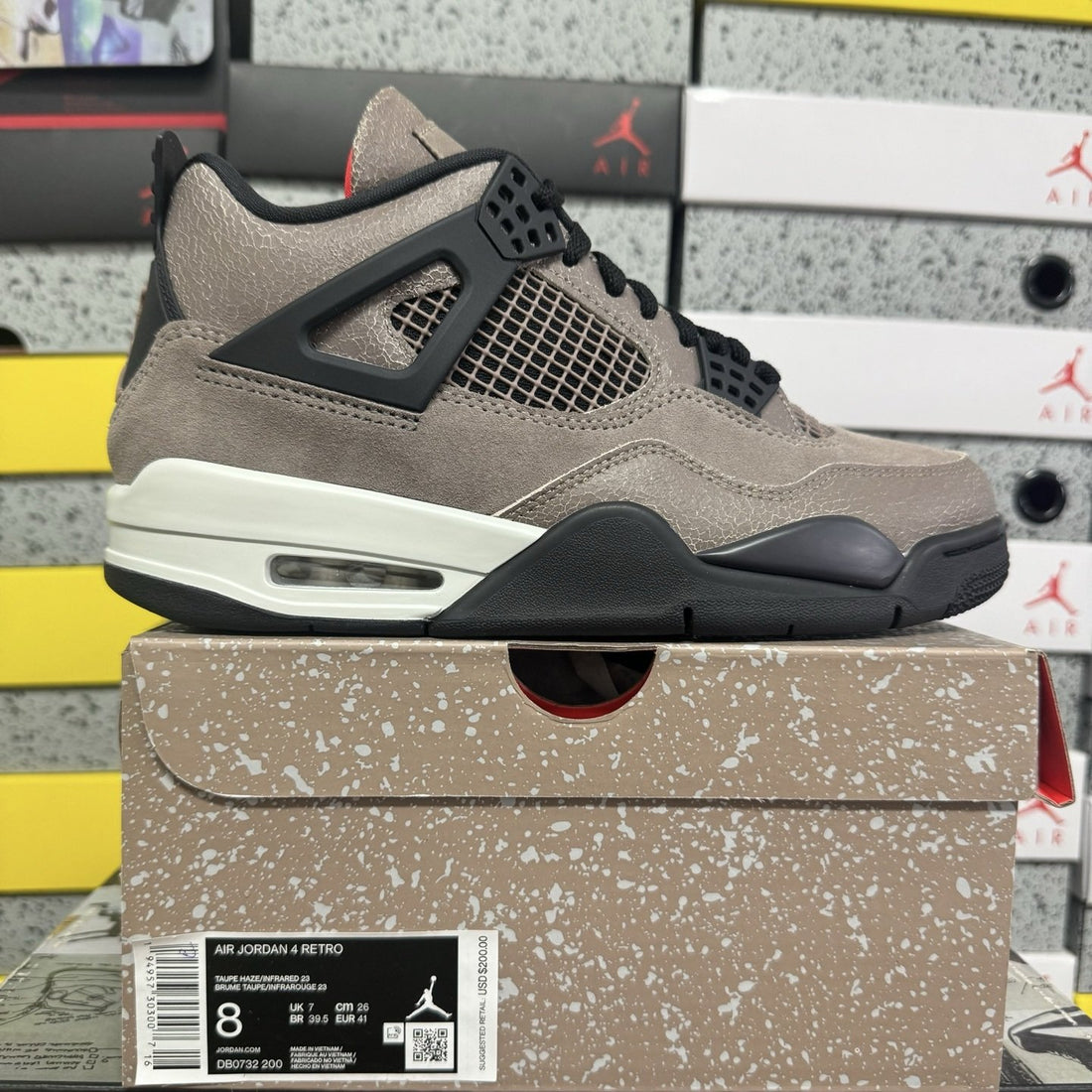 Air Jordan 4 Retro Taupe Haze
